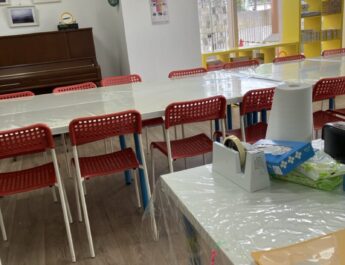 日曜日・子どもの居場所ヒーロー研究室