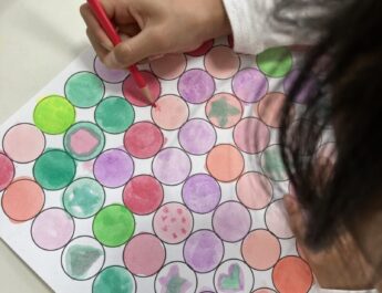 ヒーロー研究室　お絵描き教室　ある時